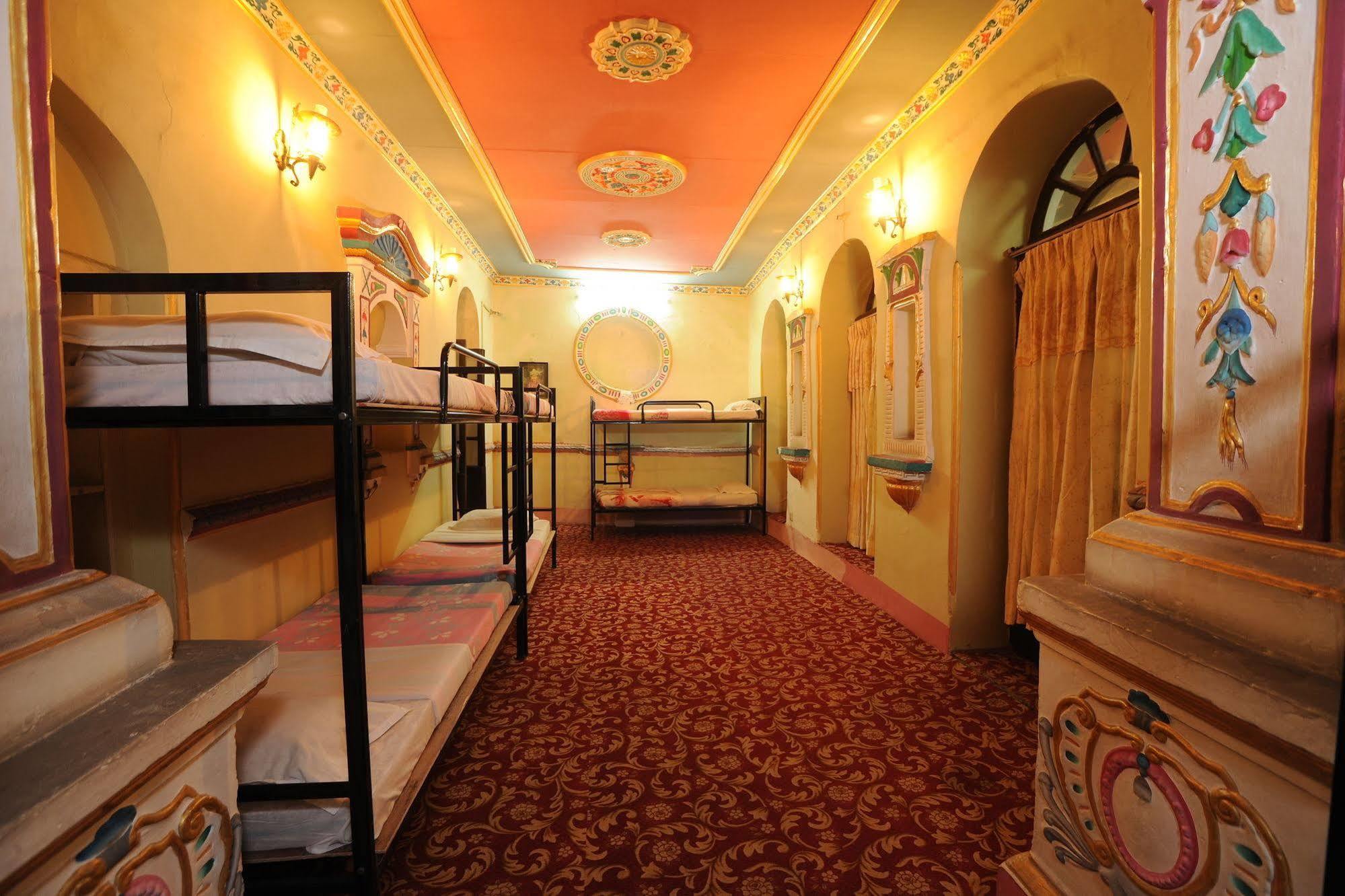 Hotel Himalaya Yoga كاتماندو المظهر الخارجي الصورة