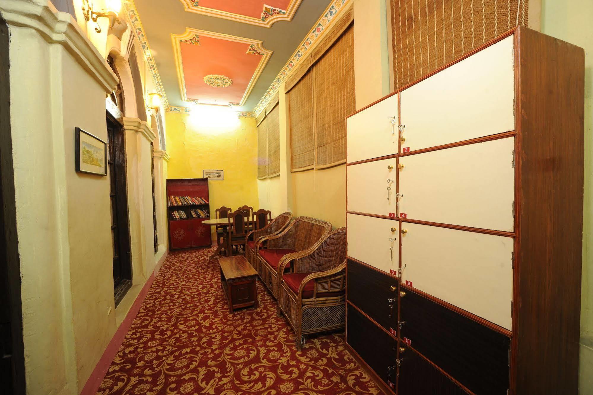Hotel Himalaya Yoga كاتماندو المظهر الخارجي الصورة