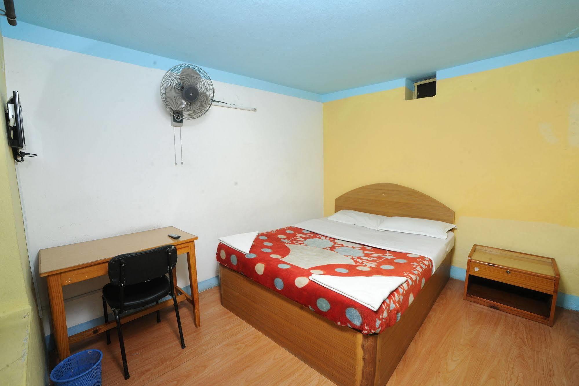 Hotel Himalaya Yoga كاتماندو المظهر الخارجي الصورة