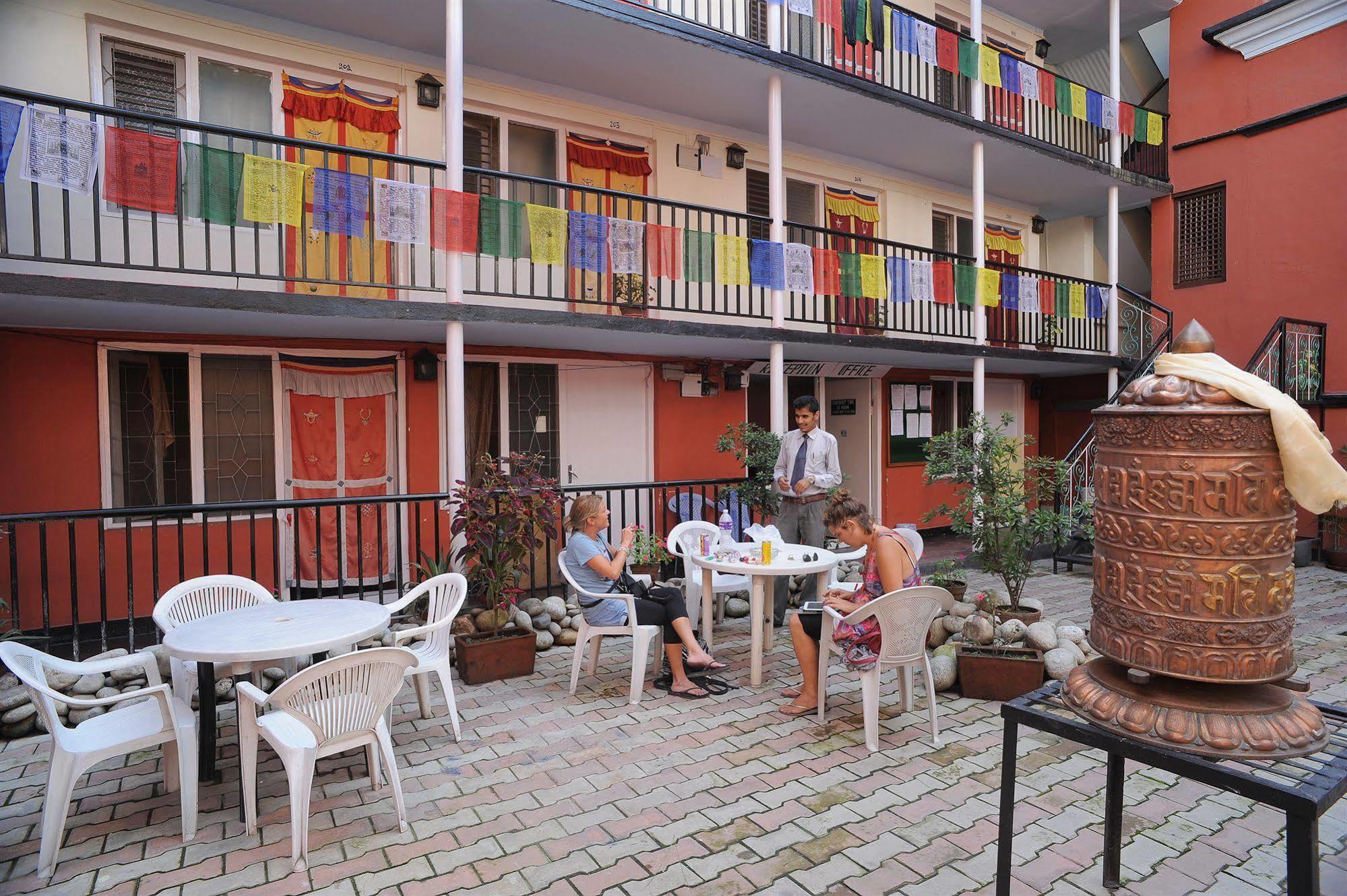 Hotel Himalaya Yoga كاتماندو المظهر الخارجي الصورة