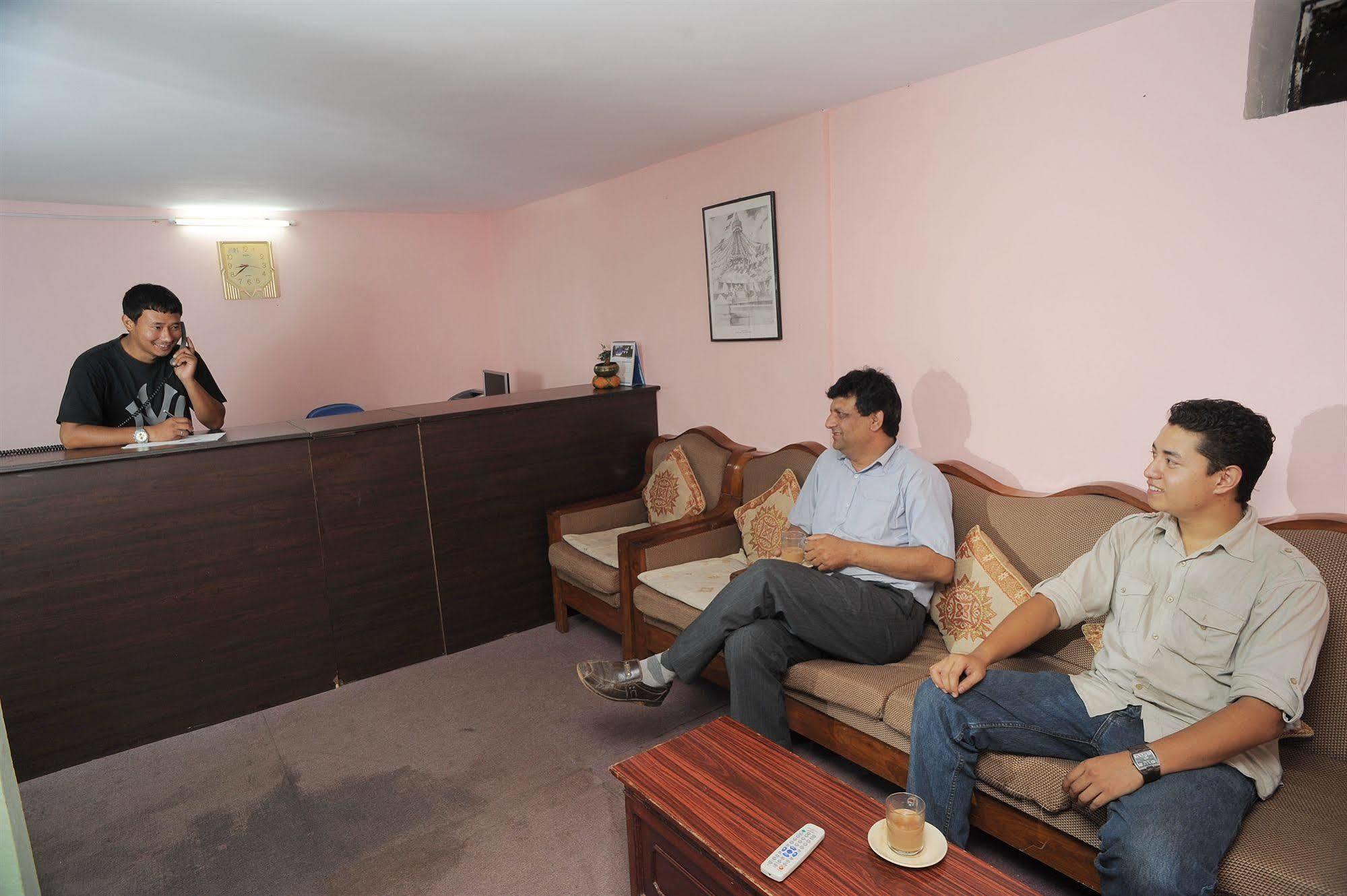 Hotel Himalaya Yoga كاتماندو المظهر الخارجي الصورة